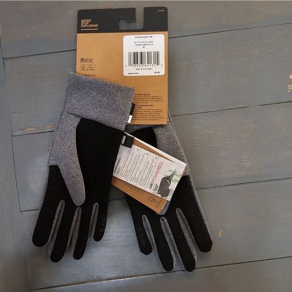 Last Pair!!! The North Face Gray Etip📲  touchscreen Glove🧤 Size medium - Picture 5 of 9